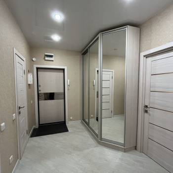 Сдается 2-х комнатная квартира, 72 м²