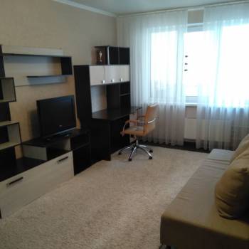 Сдается 1-комнатная квартира, 38 м²