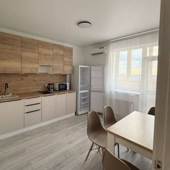 Сдается 2-х комнатная квартира, 52 м²