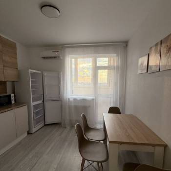 Сдается 2-х комнатная квартира, 52 м²