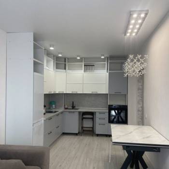 Сдается 2-х комнатная квартира, 60 м²