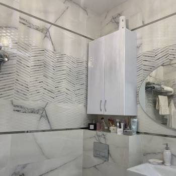 Продается 1-комнатная квартира, 55 м²