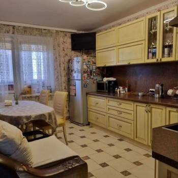 Продается 2-х комнатная квартира, 64,6 м²
