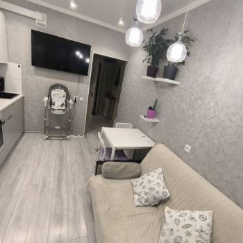 Продается 1-комнатная квартира, 47 м²