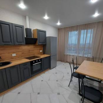 Сдается 1-комнатная квартира, 35 м²