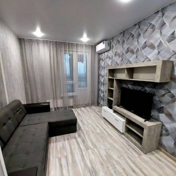 Сдается 1-комнатная квартира, 35 м²