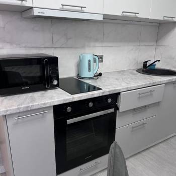 Продается 1-комнатная квартира, 36 м²