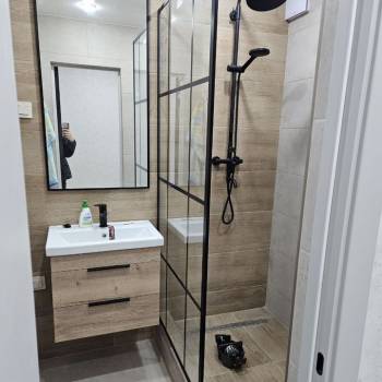 Продается 1-комнатная квартира, 41 м²