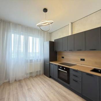 Продается 1-комнатная квартира, 38,2 м²