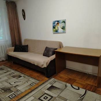 Продается 1-комнатная квартира, 30,6 м²