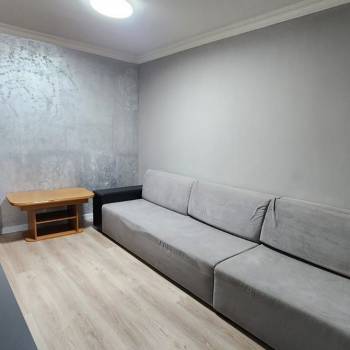 Продается 2-х комнатная квартира, 42 м²
