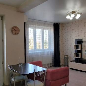 Продается 1-комнатная квартира, 42,3 м²