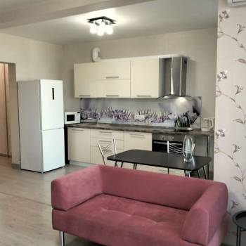 Продается 1-комнатная квартира, 42,3 м²