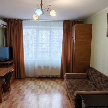 Сдается 1-комнатная квартира, 38 м²