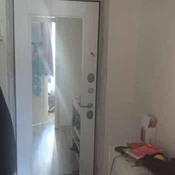 Продается 1-комнатная квартира, 36 м²