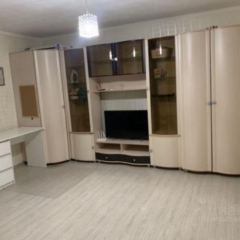 Сдается 1-комнатная квартира, 40 м²