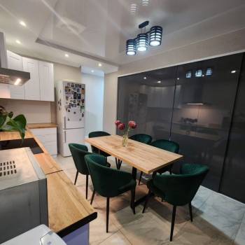 Продается 3-х комнатная квартира, 95 м²