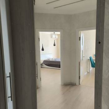 Сдается 1-комнатная квартира, 55 м²
