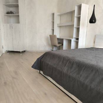 Сдается 1-комнатная квартира, 55 м²