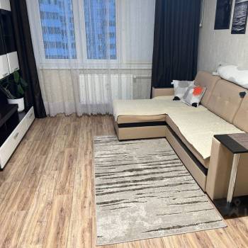 Сдается 1-комнатная квартира, 37,5 м²