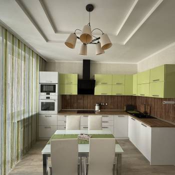 Сдается 2-х комнатная квартира, 65 м²