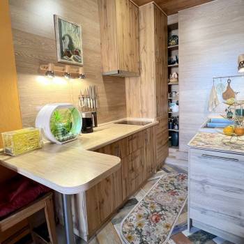 Продается Многокомнатная квартира, 104 м²