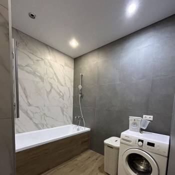 Сдается 2-х комнатная квартира, 80 м²