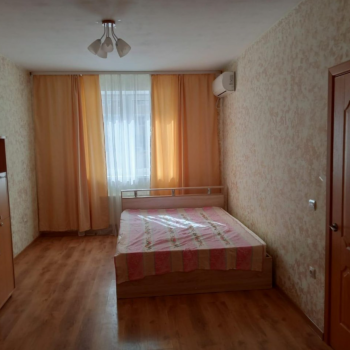Сдается 1-комнатная квартира, 38 м²