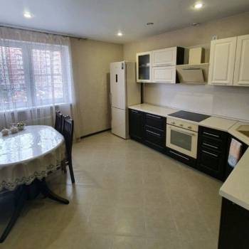 Сдается 2-х комнатная квартира, 57 м²