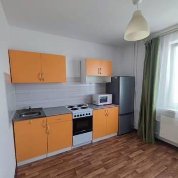 Сдается 1-комнатная квартира, 38 м²