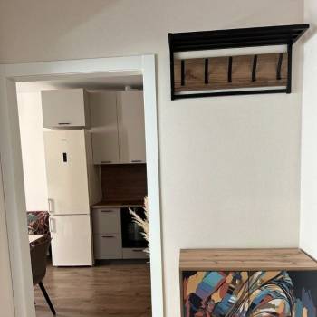 Продается 1-комнатная квартира, 35 м²