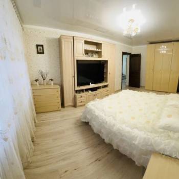 Продается 2-х комнатная квартира, 60 м²