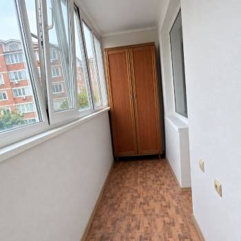 Продается 1-комнатная квартира, 37 м²
