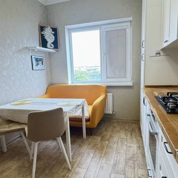 Сдается 1-комнатная квартира, 42 м²