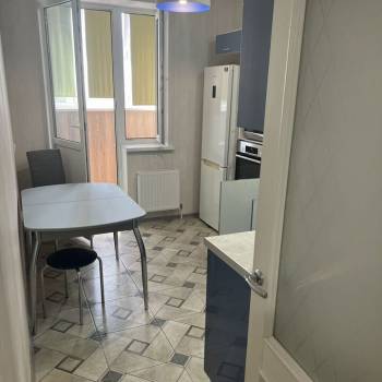 Сдается 1-комнатная квартира, 37,2 м²