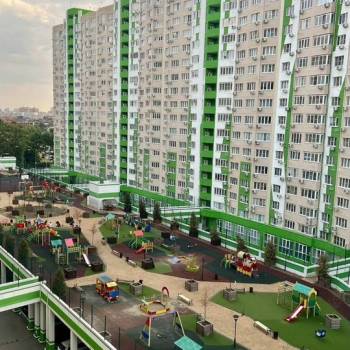 Сдается 1-комнатная квартира, 42 м²