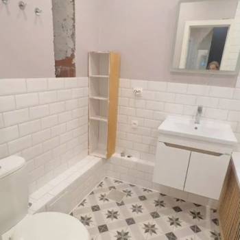 Сдается 1-комнатная квартира, 42 м²