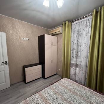 Сдается 2-х комнатная квартира, 42 м²