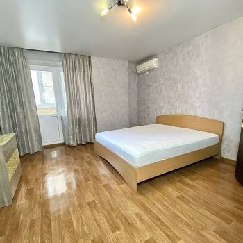 Сдается 2-х комнатная квартира, 66 м²