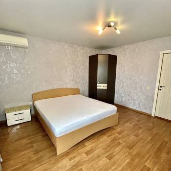 Сдается 2-х комнатная квартира, 66 м²