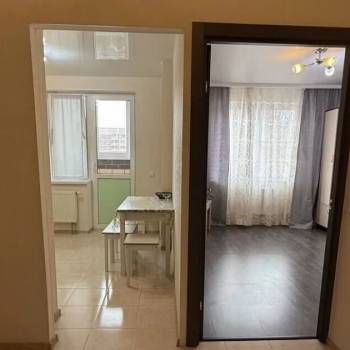 Сдается 1-комнатная квартира, 35 м²