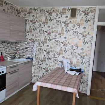 Сдается 1-комнатная квартира, 37 м²