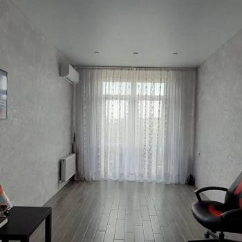 Продается 1-комнатная квартира, 37,1 м²