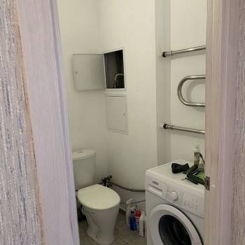 Продается 1-комнатная квартира, 42,24 м²