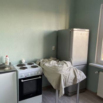 Продается 1-комнатная квартира, 42,24 м²