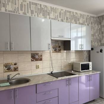 Сдается 1-комнатная квартира, 40 м²