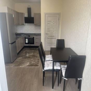 Сдается 1-комнатная квартира, 48 м²