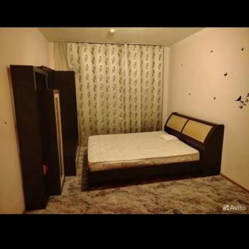 Продается 1-комнатная квартира, 50 м²