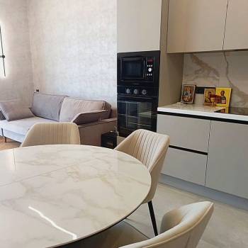 Продается 2-х комнатная квартира, 57 м²