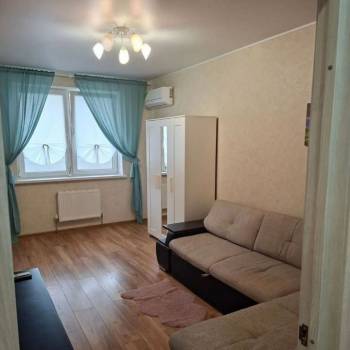 Сдается 1-комнатная квартира, 34 м²